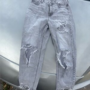 American Eagle Outfitters Light Gray Distressed Boyfriend Jeans